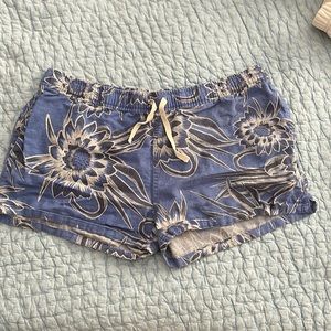 Patagonia women’s shorts medium baggies